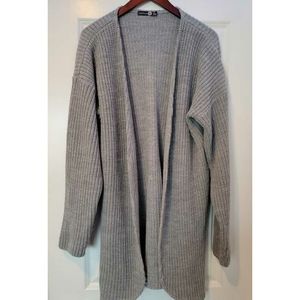 Boohoo Tall Grey Sweater (US 12)